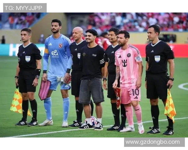 足球明星齐聚一堂同场竞技精彩瞬间尽在同步进球时刻